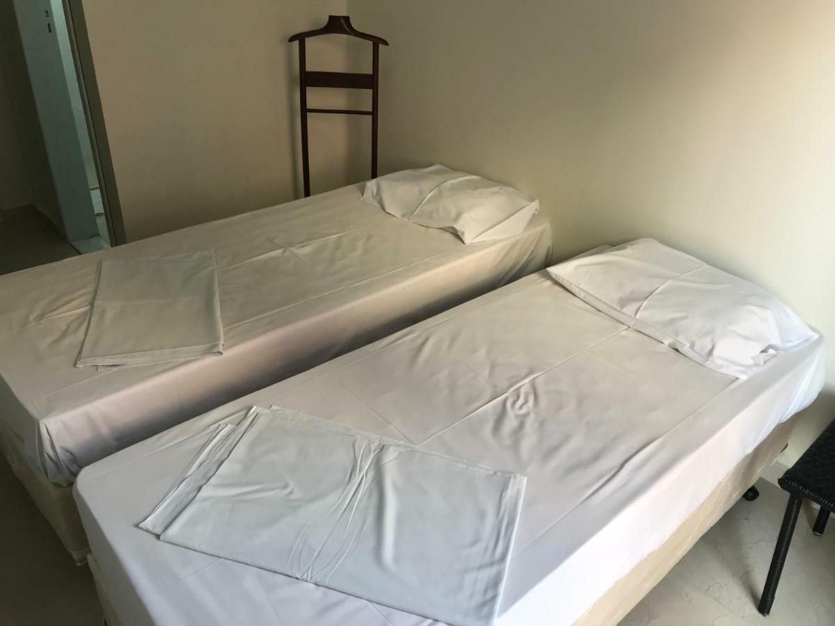 Hotel Sao Gabriel Aparecida  Bagian luar foto